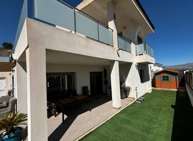 Resale - Villa Detached - Cox *