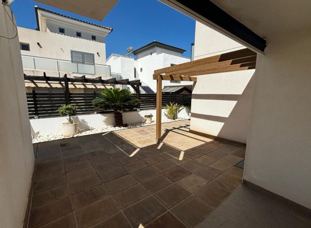 Resale - Villa Detached - Cox *