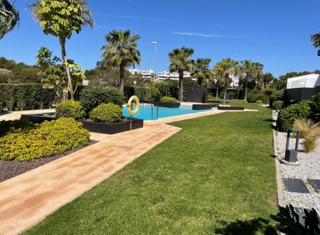 Resale - Apartment / flat - Orihuela Costa - Los Dolses