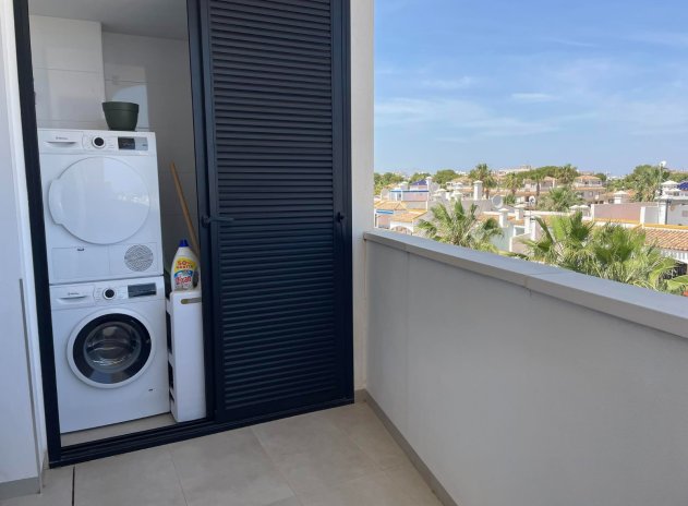 Resale - Apartment / flat - Orihuela Costa - Los Dolses