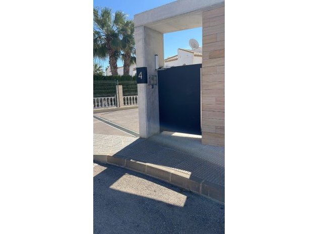 Revente - Appartement - Orihuela Costa - Los Dolses