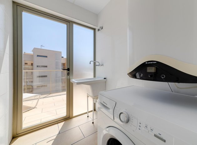 Resale - Apartment / flat - Orihuela Costa - Villamartín