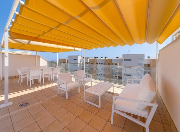 Resale - Apartment / flat - Orihuela Costa - Villamartín