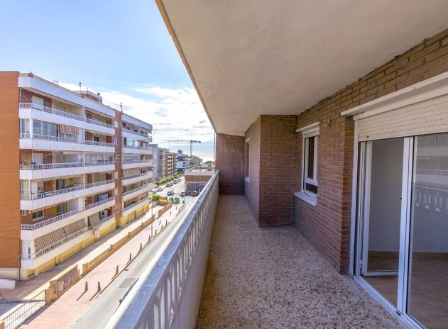 Revente - Appartement - Torrevieja - Punta Prima