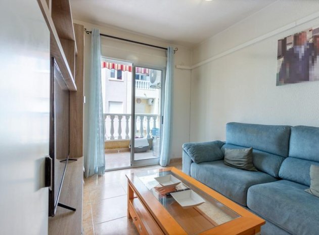 Resale - Apartment / flat - Torrevieja - Centro