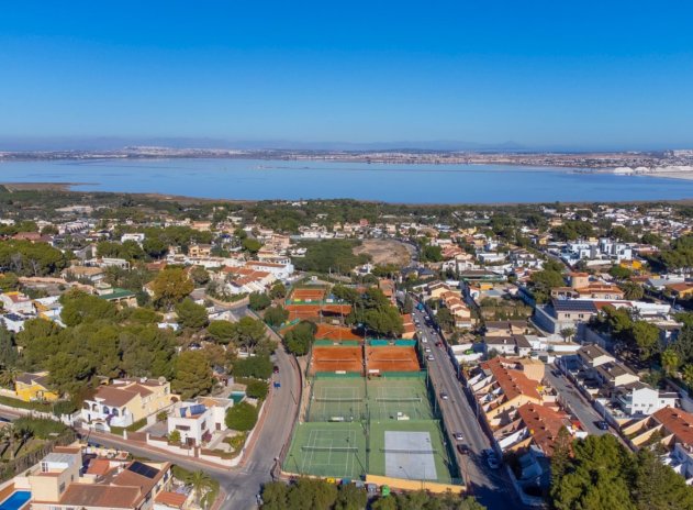 Wiederverkauf - Villa - Torrevieja - Los Balcones