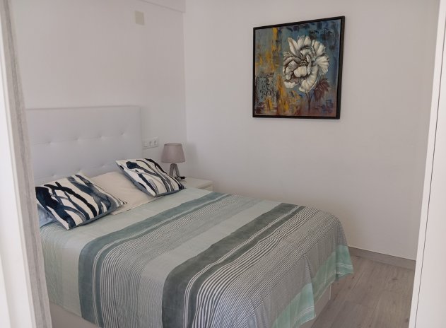 Resale - Apartment / flat - Orihuela Costa* - Mil Palmeras*