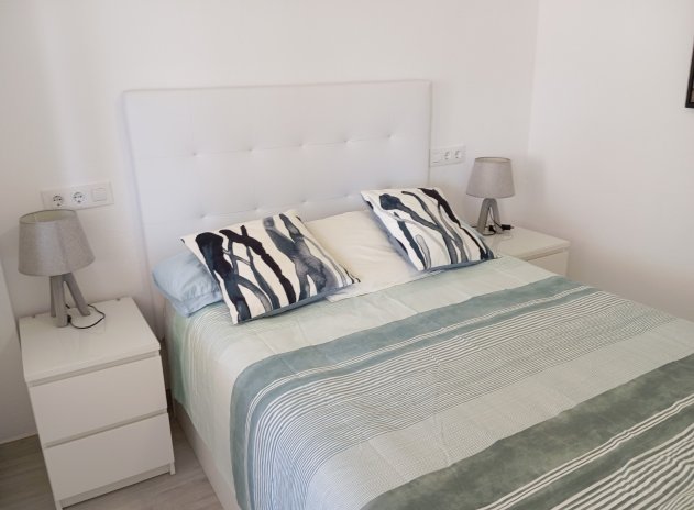 Resale - Apartment / flat - Orihuela Costa* - Mil Palmeras*