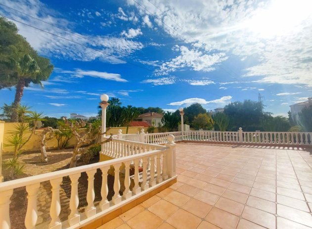 Resale - Villa - Orihuela Costa - Las Filipinas