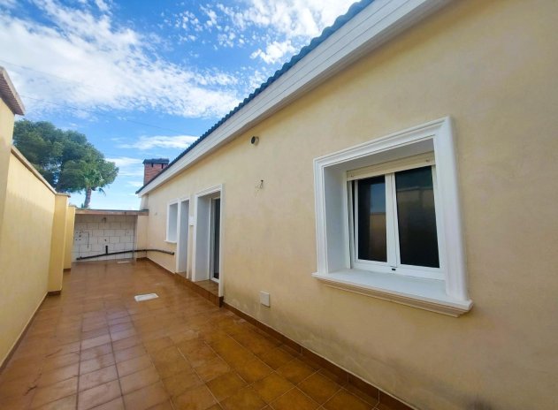 Resale - Villa - Orihuela Costa - Las Filipinas