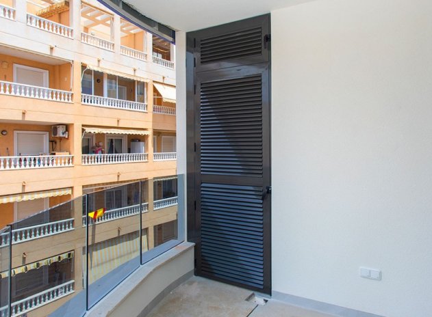 Wiederverkauf - Wohnung - Torrevieja - Playa del Cura