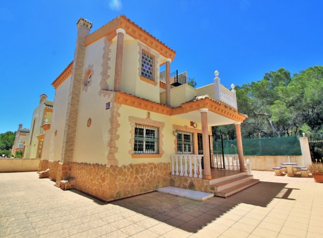 Resale - Villa - Villamartin - Los Dolses