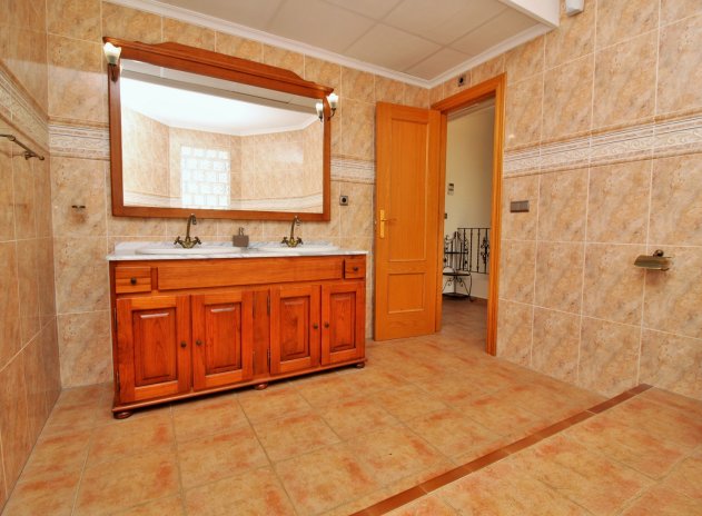 Resale - Villa - Villamartin - Los Dolses